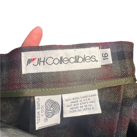 Vintage Wool Plaid Suit Set - Skirt & Jacket Tartan - Picture 11 of 11